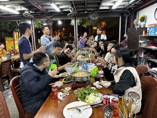 MIC Group sau trận đá bóng