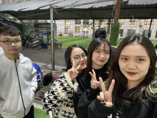 Đội ngũ cổ động viên nhiệt tình