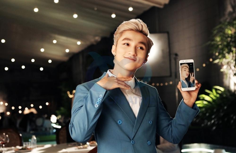 Sơn Tùng quảng cáo cho thương hiệu điện thoại Oppo