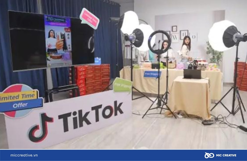 Hãy đầu tư phòng Livestream chất lượng nếu có thể để sản xuất nội dung