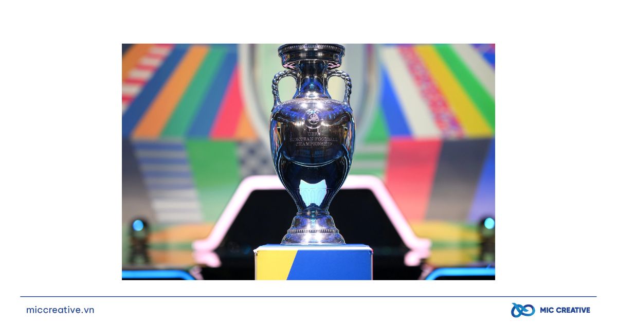 Xây dựng mối quan hệ với người hâm mộ bóng đá