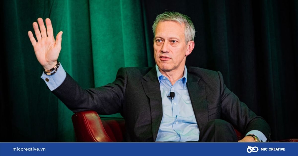 James Quincey phát biểu về tương lai của AI tại Adobe Summit