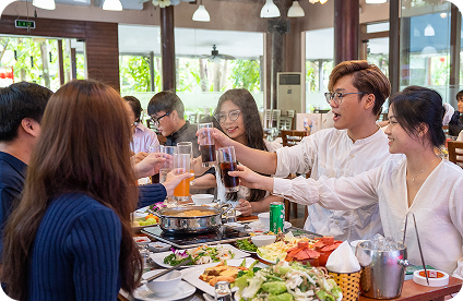 Dự án truyền thông nhà hàng Công Viên 76 485729096 1073647894805832 3176340000008287058 n